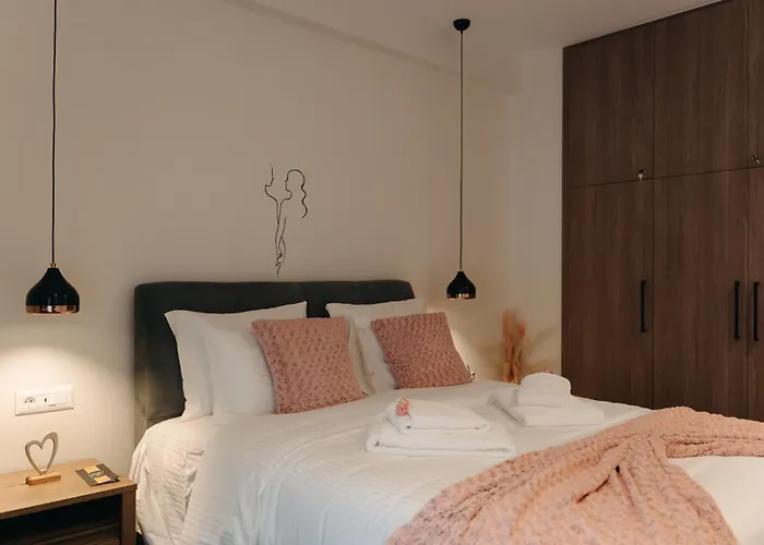 Vivian\'S Deluxe Apartment
