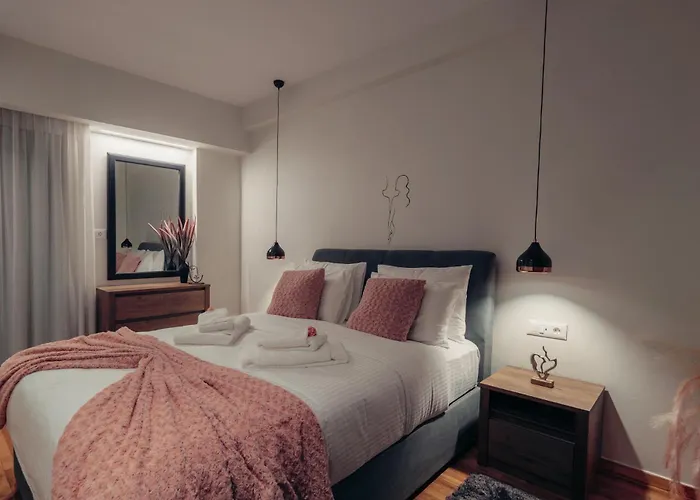 Vivian\'S Deluxe Apartment